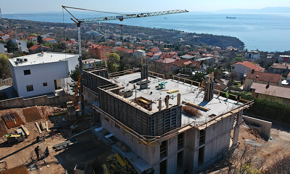 DCIM/100MEDIA/DJI_1874.JPG